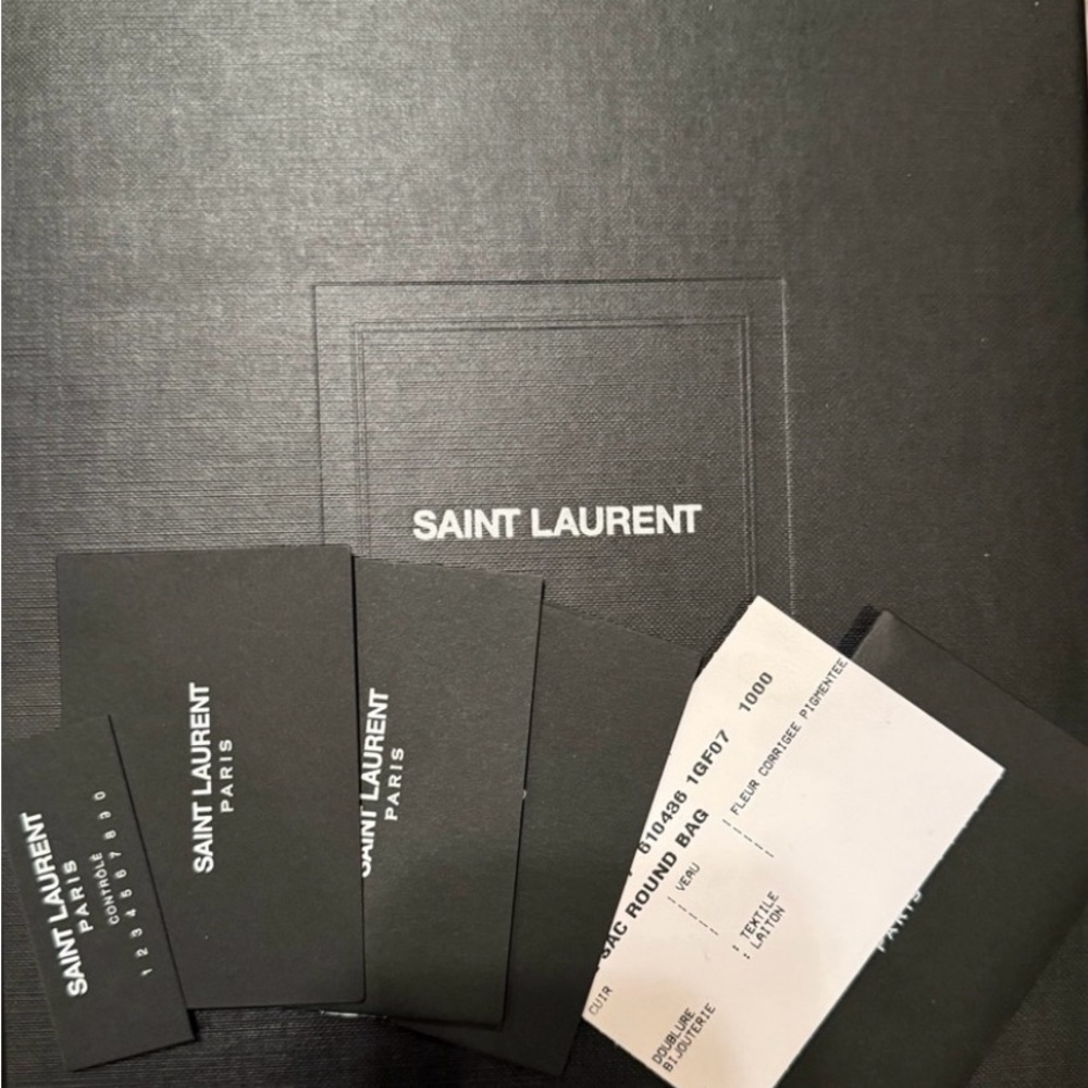 NEW, AUTHENTIC YVES SAINT LAURENT YSL Round Purse, Chain And Leather Strap - Picture 7 of 15